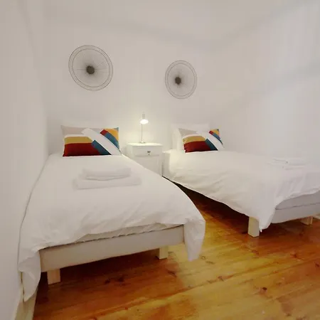 Carmo Baixa Flat 아파트 *