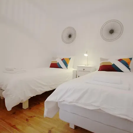 Apartment Carmo Baixa Flat Lisbon